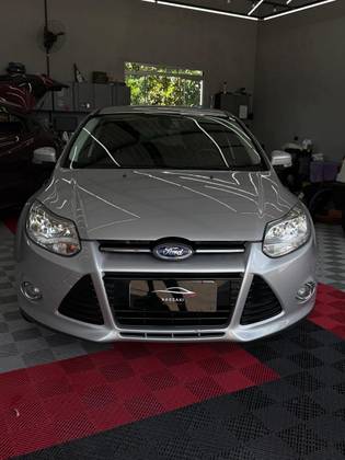 FORD FOCUS 2.0 TITANIUM 16V FLEX 4P POWERSHIFT